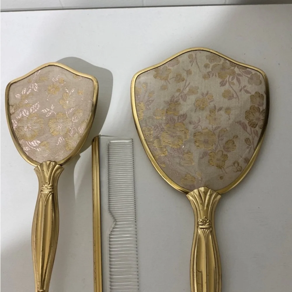 Vintage Vanity 3 Piece Dresser Set Mirror Brush Comb